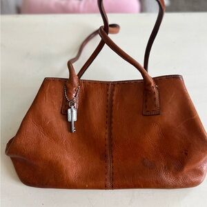 Vintage leather fossil over shoulder purse